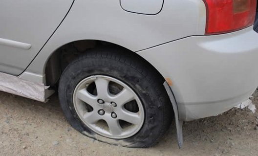 Ростов-на-Дону: порезаны шины на 20 авто