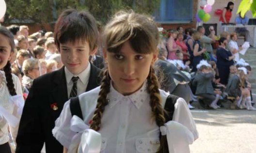 Азов: последний звонок (фоторепортаж из 14-й школы)