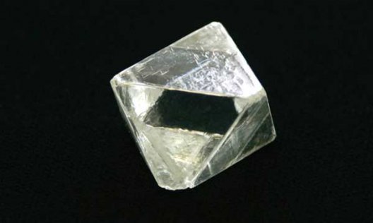 ЮАР: найден уникальный голубой алмаз