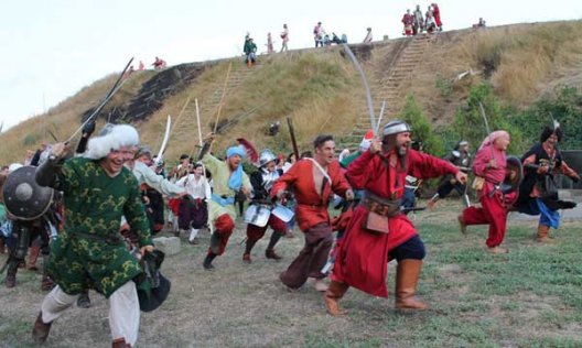 Азов: 2 августа - юбилейный фестиваль военно-исторических клубов