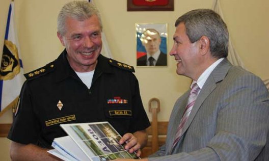 Мэр Азова c делегацией города и области посетил Крым