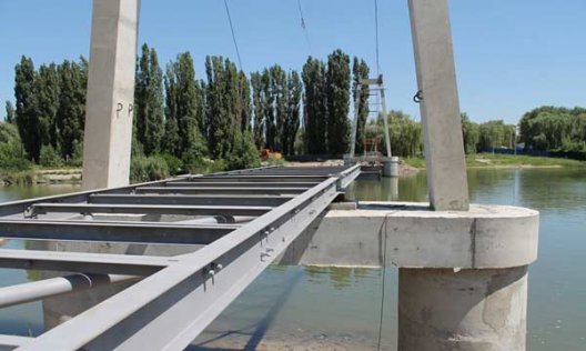 Мост через Азовку: скоро перережем ленточку