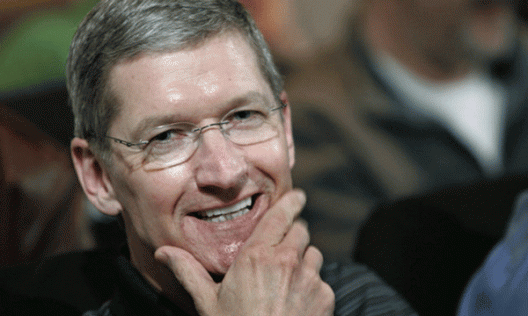 Глава Apple Тим Кук признался в нетрадиционной ориентации
