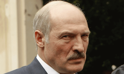 Александр Лукашенко: "Мы вам не щенки"... (+видео)