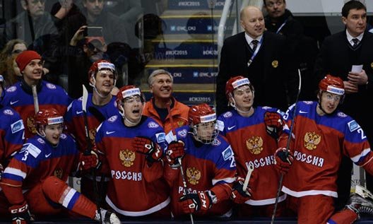 Молодежная сборная России по хоккею вышла в финал