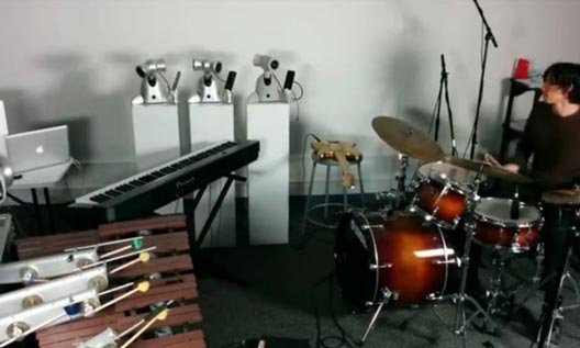 Музыка: роботов научили импровизировать (+видео)