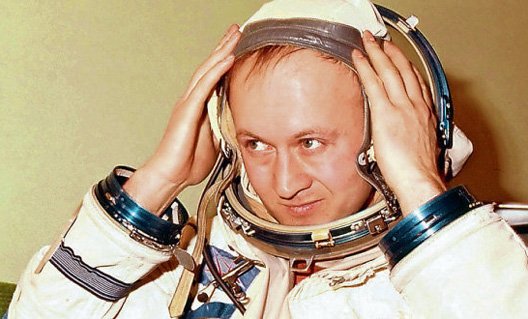 Азов: у нас побывали губернатор и космонавт