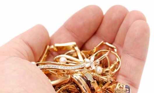 Азов: как украсть золото в ювелирном магазине