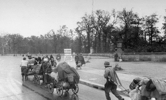 Уникальные кадры Берлина в 1945 году (+видео)