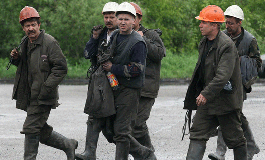 Голодающие шахтеры требуют встречи с Путиным