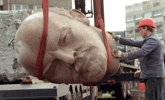 В Германии выкопали голову Ленина (+видео)
