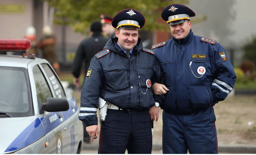 Не удивляйтесь, если ростовский полицейский вам улыбнется