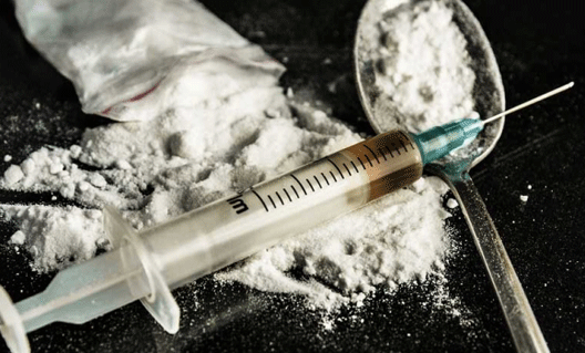 Дончанин вводил наркотики несовершеннолетней насильно