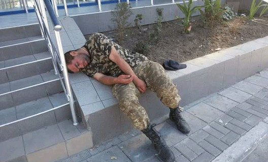 Жуткие небоевые потери в украинсокй армии