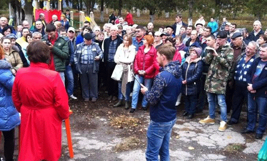 Противостояние жителей Азовского района и Автодора продолжается