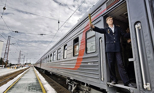 Поезда двинулись в обход Украины