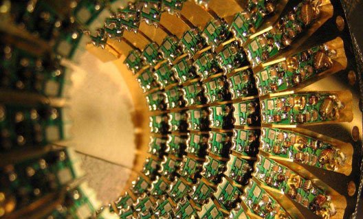В России намерены создать квантовый компьютер