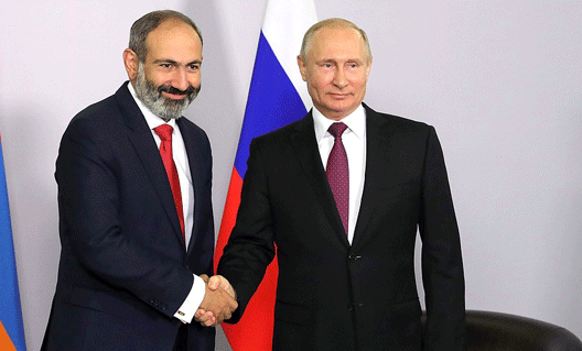 Владимир Путин встретился с новым премьером Армении