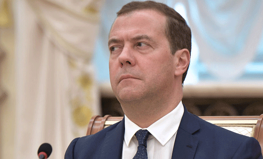 Дмитрий Медведев: рейтинг "Единой России" упал