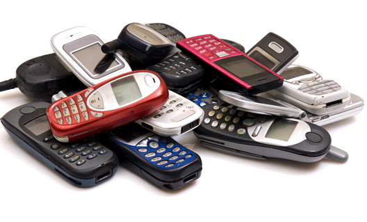 Аналитики прогнозируют исчезновение кнопочных смартфонов