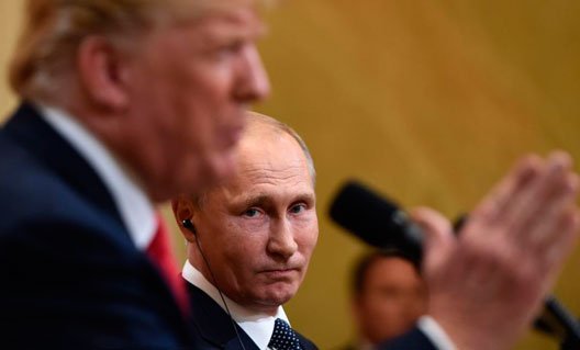 В США продолжают собирать на Трампа "русское досье"