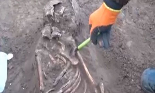 Азов: археологи нашли нехарактерное трупоположение