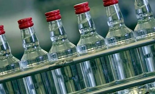 Названа доля нелегального алкоголя в России