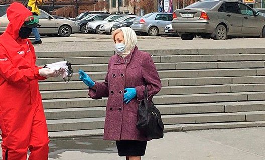 Азов: в майские праздники народу будут бесплатно раздавать маски