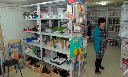 Азов: разрешена торговля непродовольственными товарами