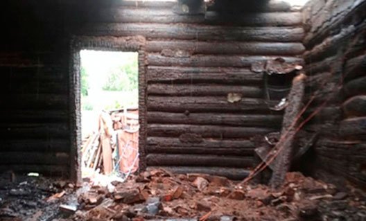 Башкирия: женщина сожгла дом соседки из-за ревности