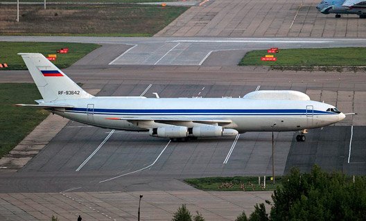 В Таганроге обокрали самолет «судного дня»