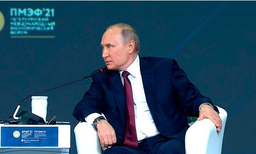 Путин: США твердым шагом идут по пути СССР
