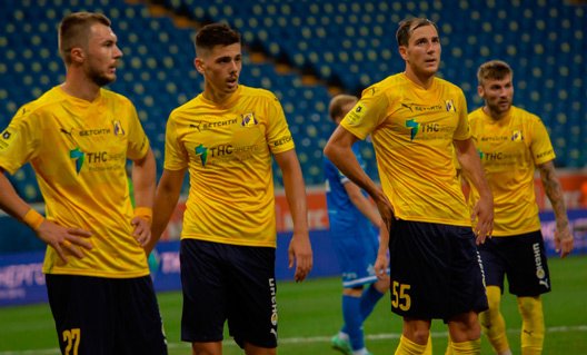 Первый матч сезона ФК "Ростов" проиграл со счетом 0:2