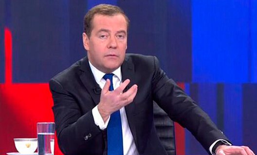 Медведев: переговоры с Украиной бессмысленны