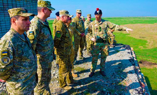 Военные инструкторы из Британии вернулись на Украину