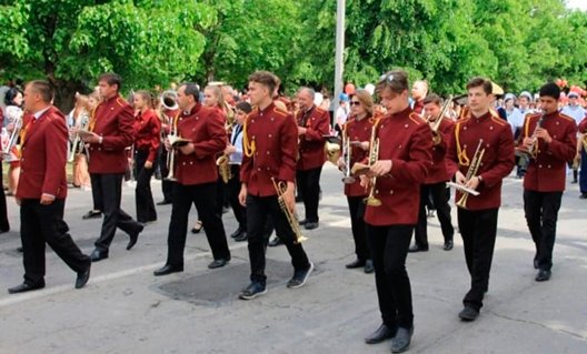 Азов: 17 июня у нашего духового оркестра юбилейный концерт