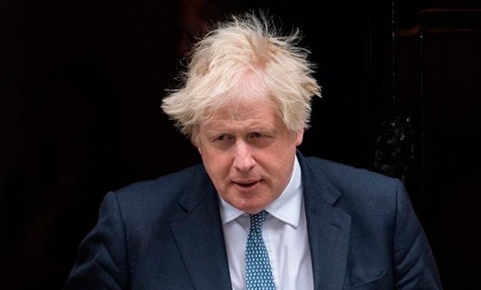 Премьер-министр Британии ушел в отставку