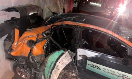 В Шахтах на каршеринговом авто погибли два подростка