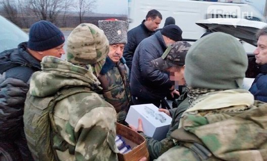 Азов: Виктор Водолацкий передал землякам от земляков бронированный "Соболь"