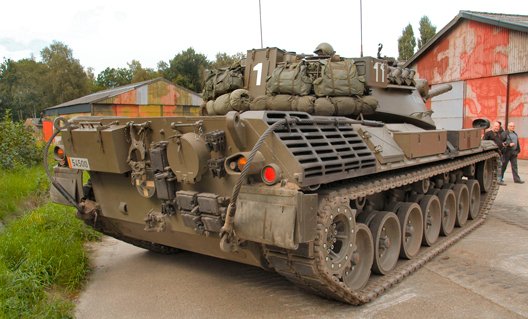 В ФРГ одобрили поставку 178 танков Leopard 1 Украине
