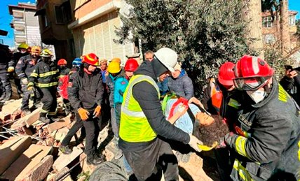 Число погибших в результате землетрясений в Турции возросло