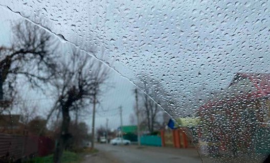 Азов: ожидаются дожди с грозами