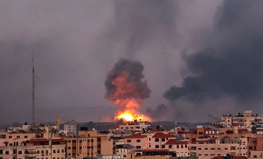 В секторе Газа начались гуманитарная катастрофа