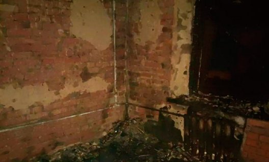 В Азове пенсионерка погибла при пожаре в доме из-за сына-курильщика