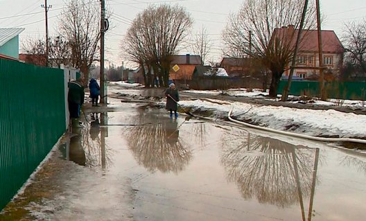 Азовский район: ожидается ветровой нагон воды